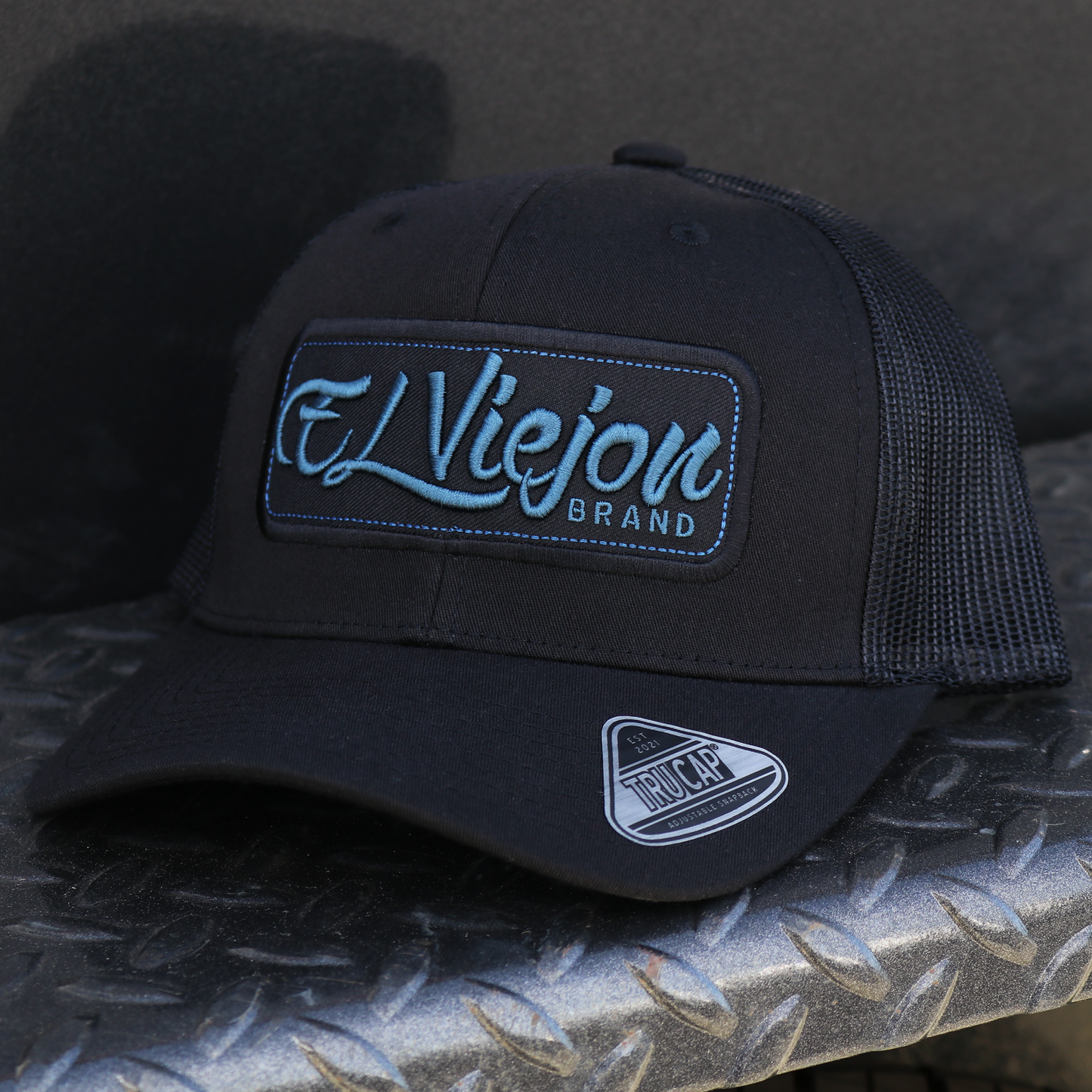 EVPatch Black (Indigo Logo) classic visor hat / gorra de visera clasica