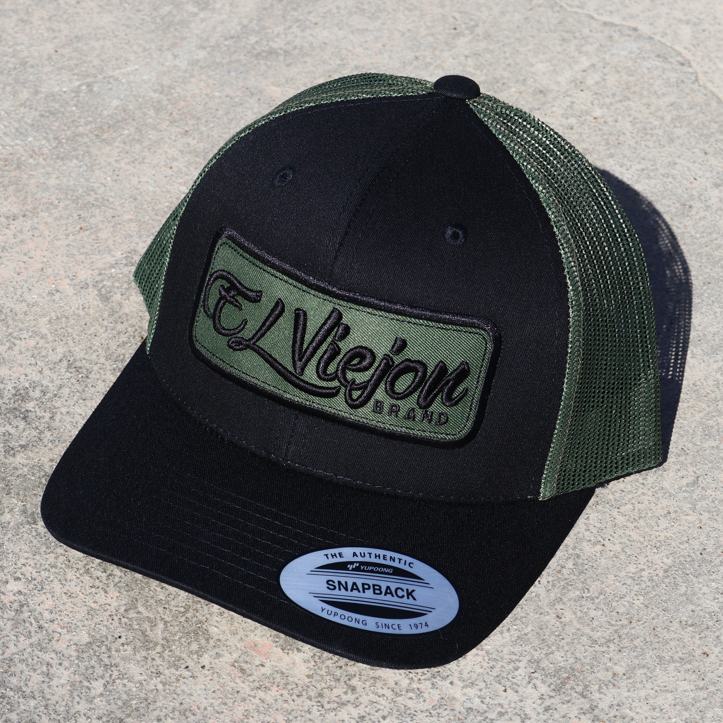 EVPatch Black/Olive classic visor hat / gorra de visera clasica