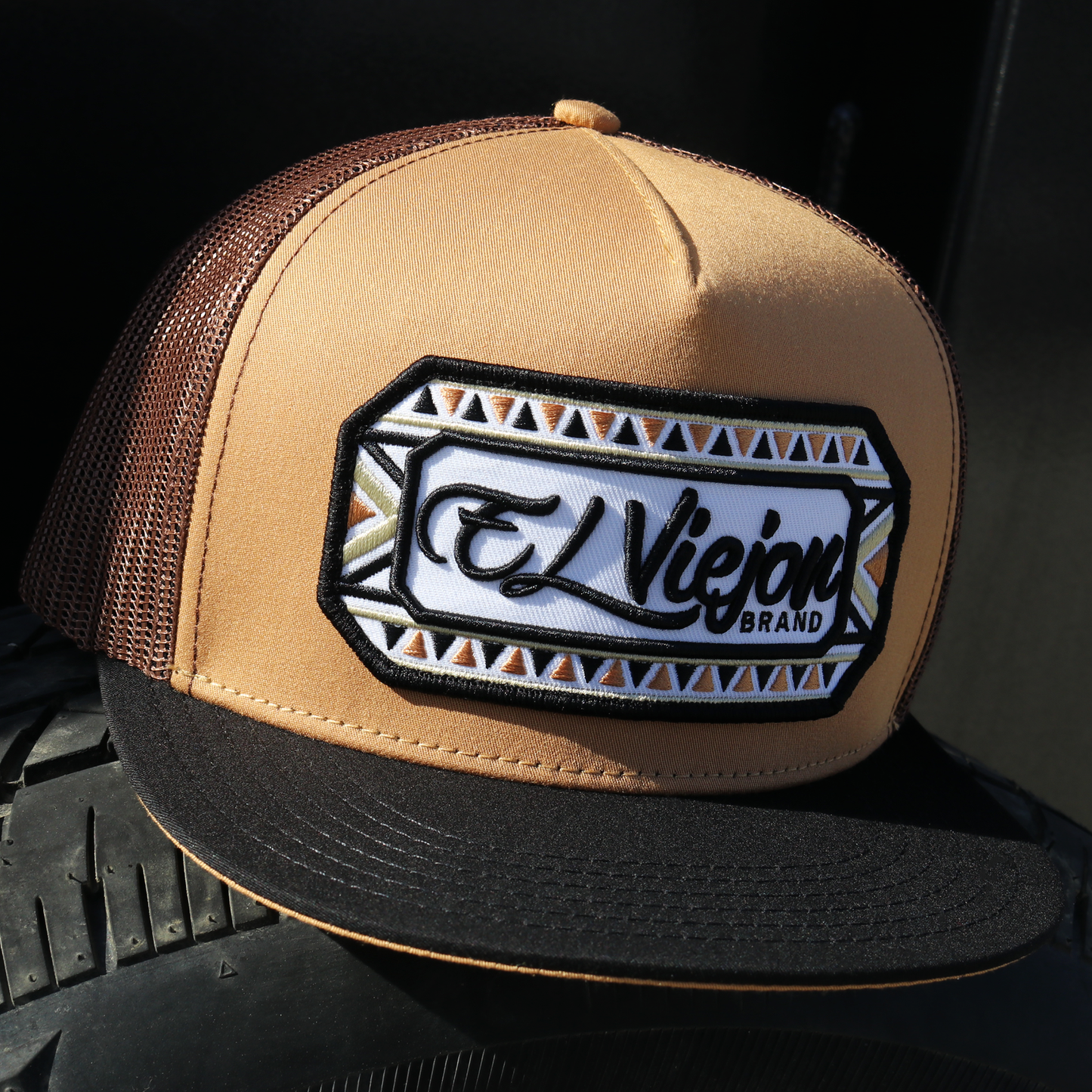 Azteca Black/Caramel/Brown flat visor hat / gorra de visera plana