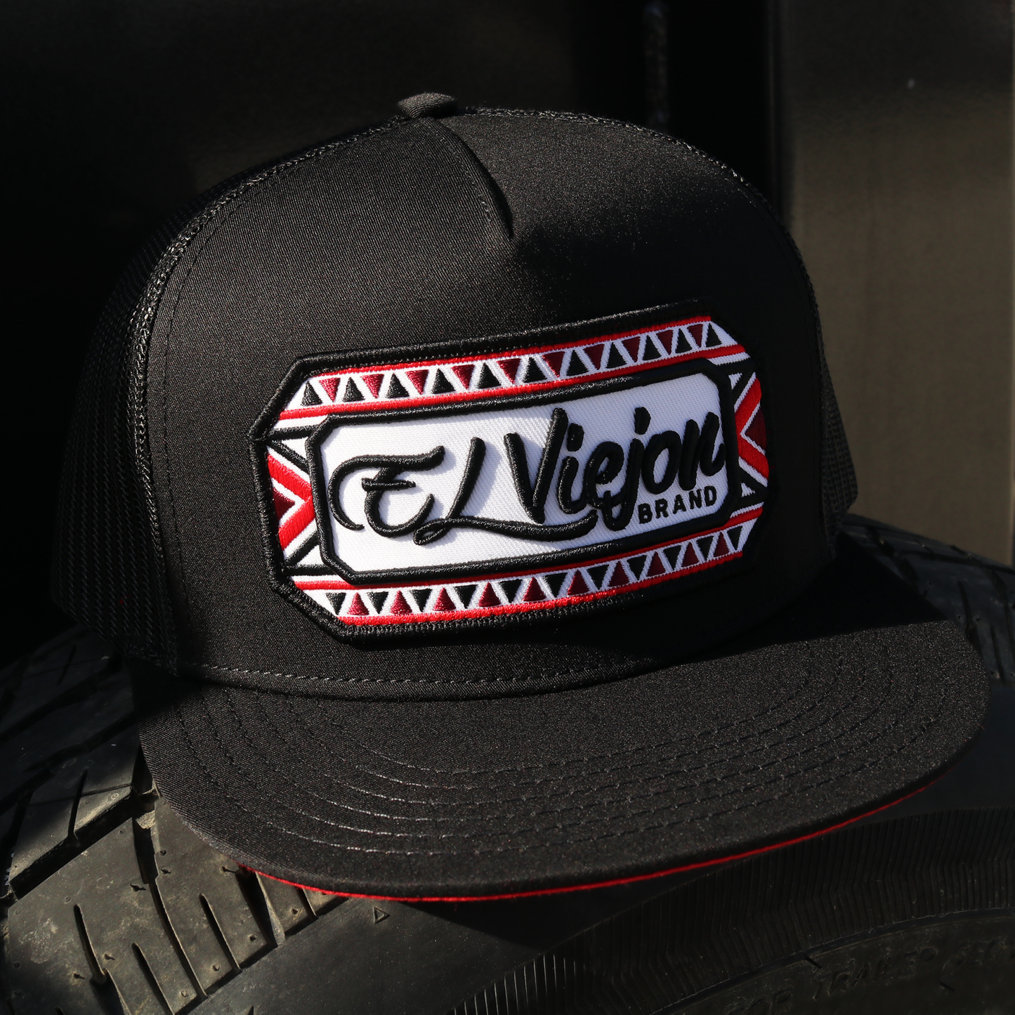 Azteca Black flat visor hat / gorra de visera plana