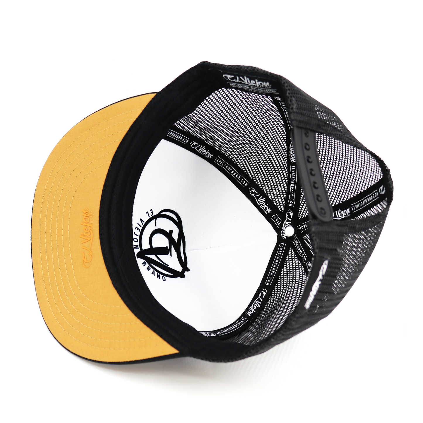 Pluma Black flat visor hat / gorra de visera plana