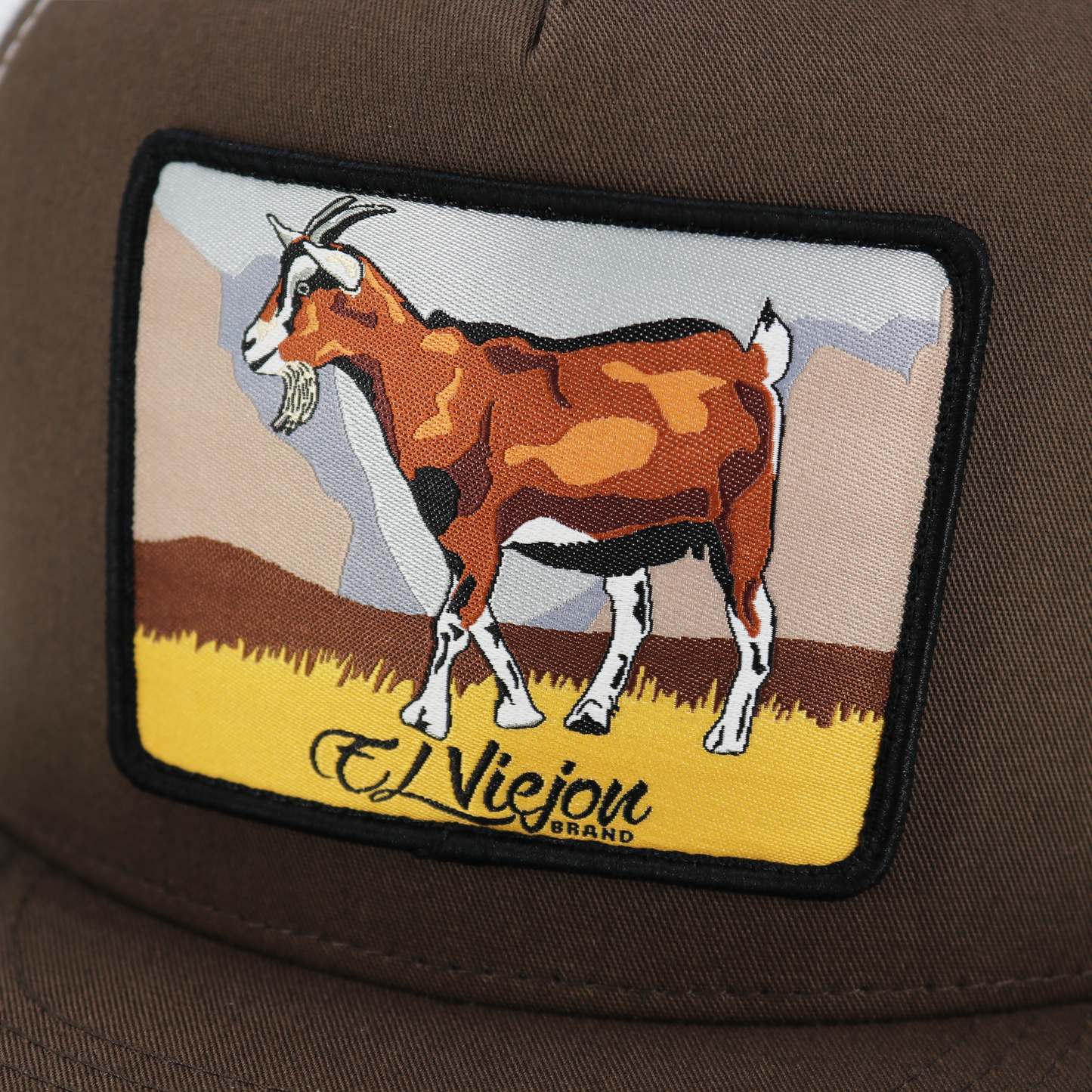 Chivo Brown/White flat visor hat / gorra de visera plana