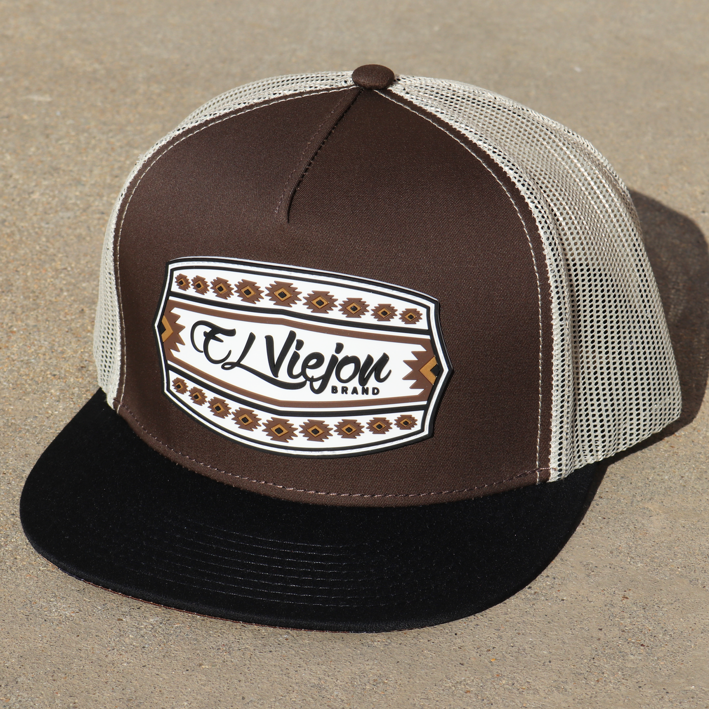 Comanche Black/Brown/Tan flat visor hat / gorra de visera plana