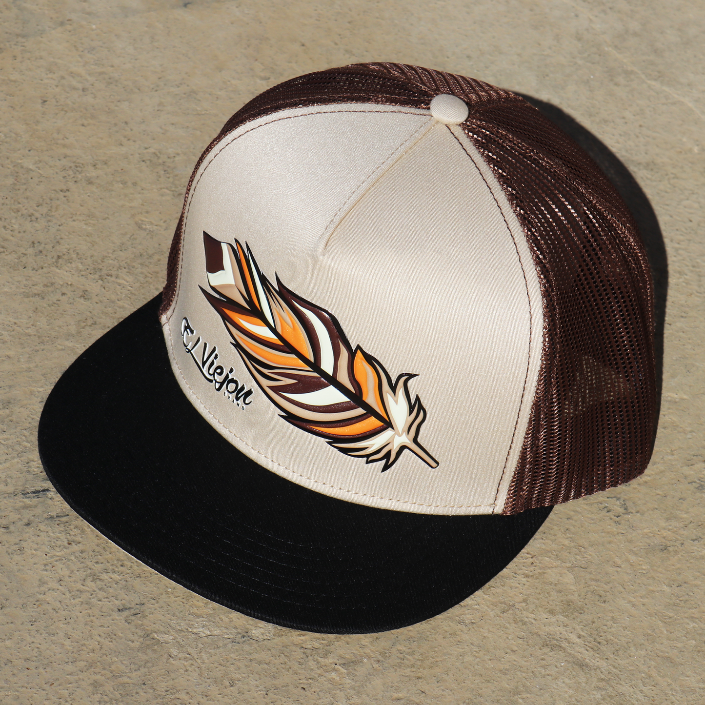 Pluma Black/Tan/Brown flat visor hat / gorra de visera plana