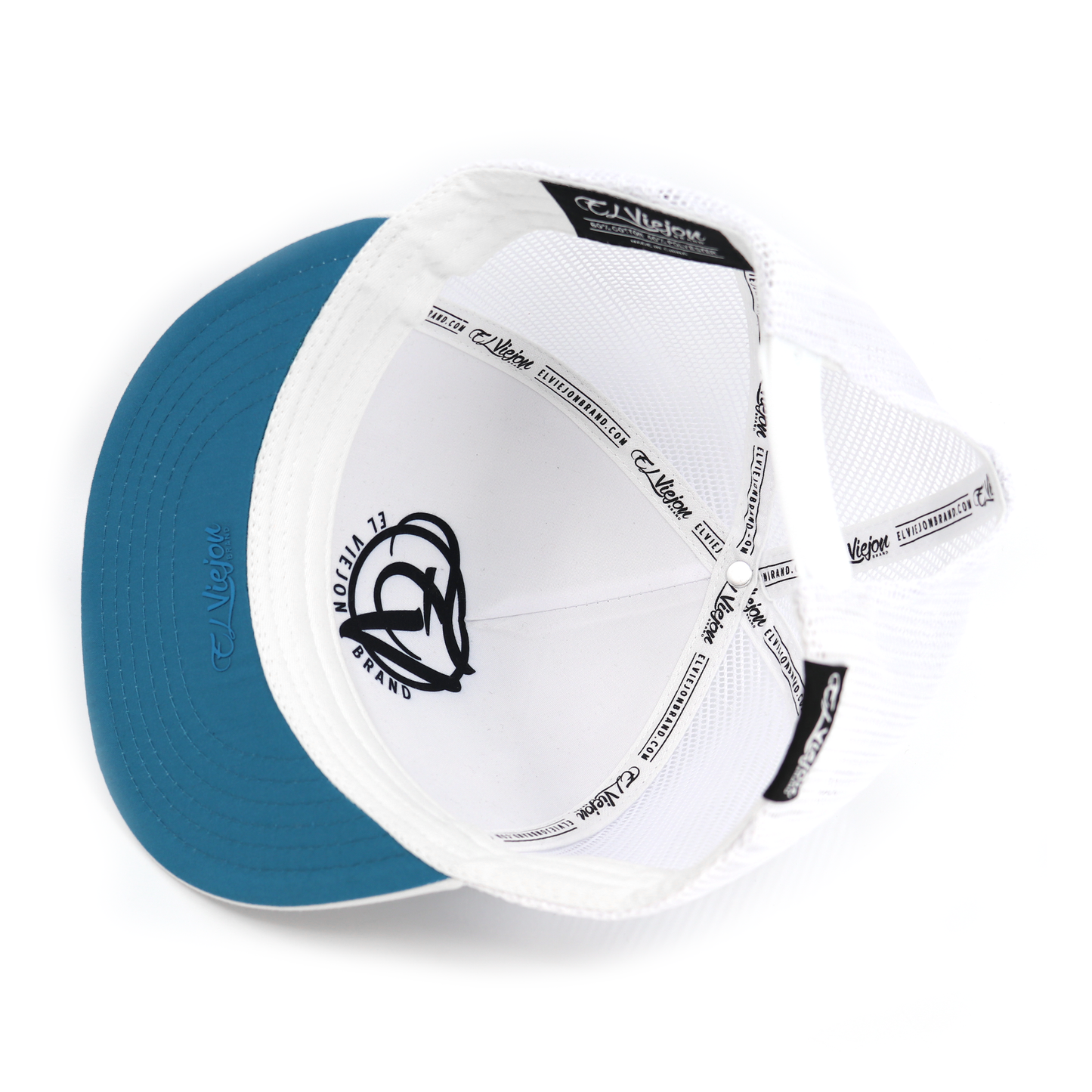 Pluma White flat visor hat / gorra de visera plana