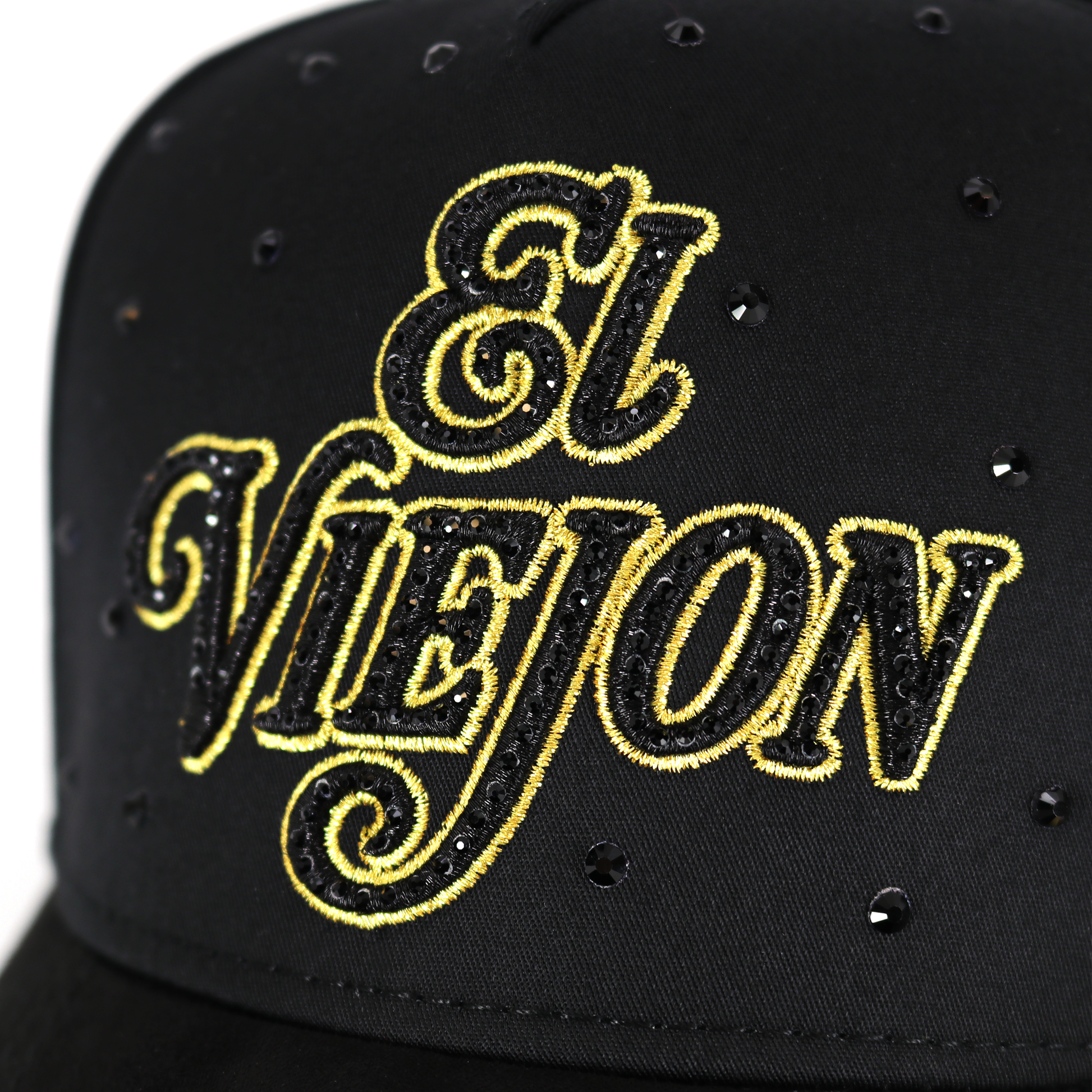 Black cap with 'El Viejon' embroidered in yellow and black text