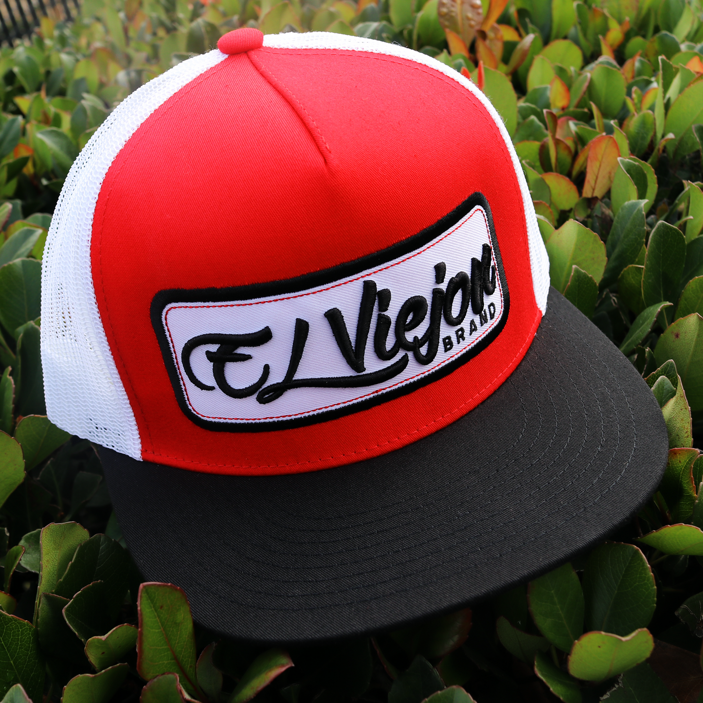 EVPatch Black/Red/White flat visor hat / gorra de visera plana