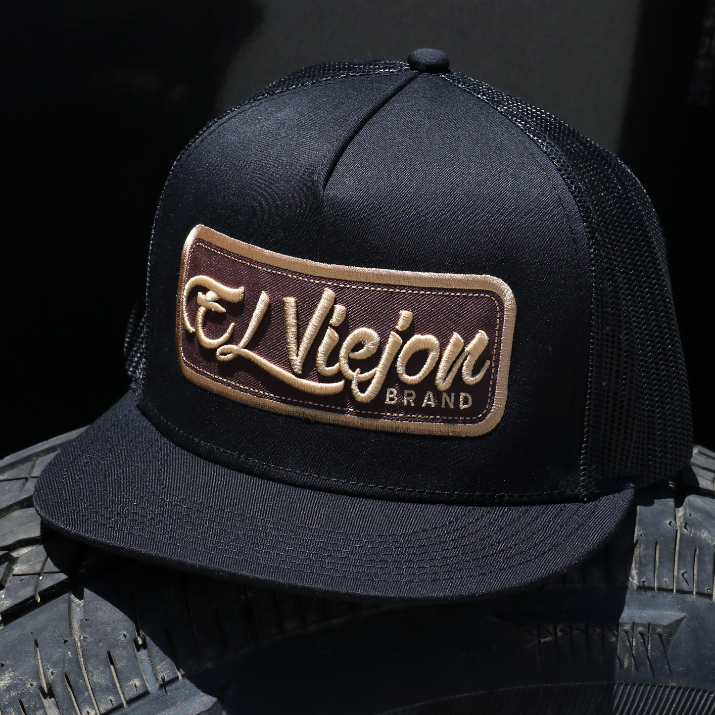 EVPatch Black (Brown Patch) flat visor hat/ gorra de visera plana