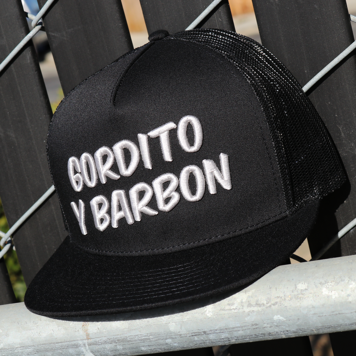 Gordito Y Barbon Black flat visor hat / gorra de visera plana