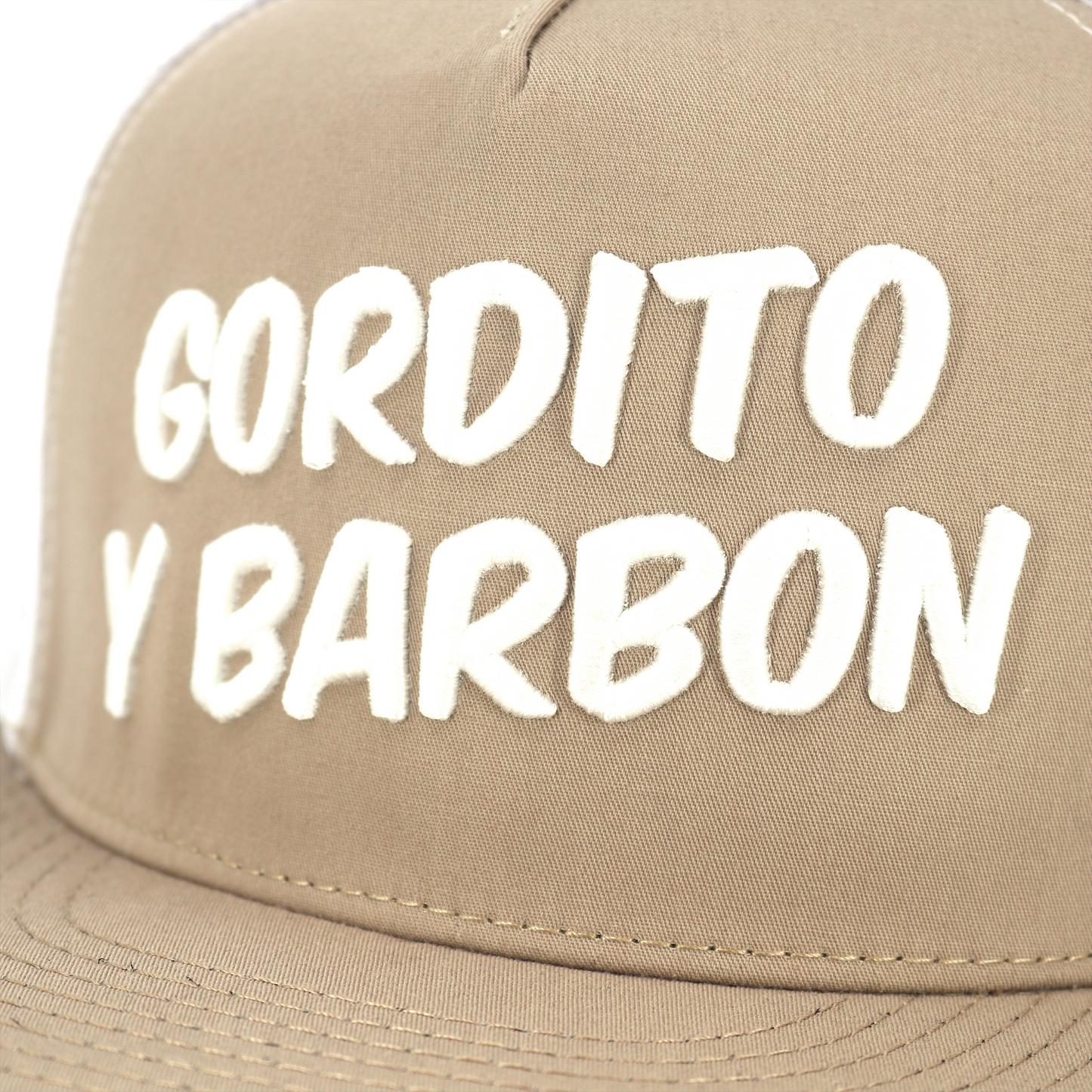 Gordito Y Barbon Sand/White flat visor hat / gorra de visera plana