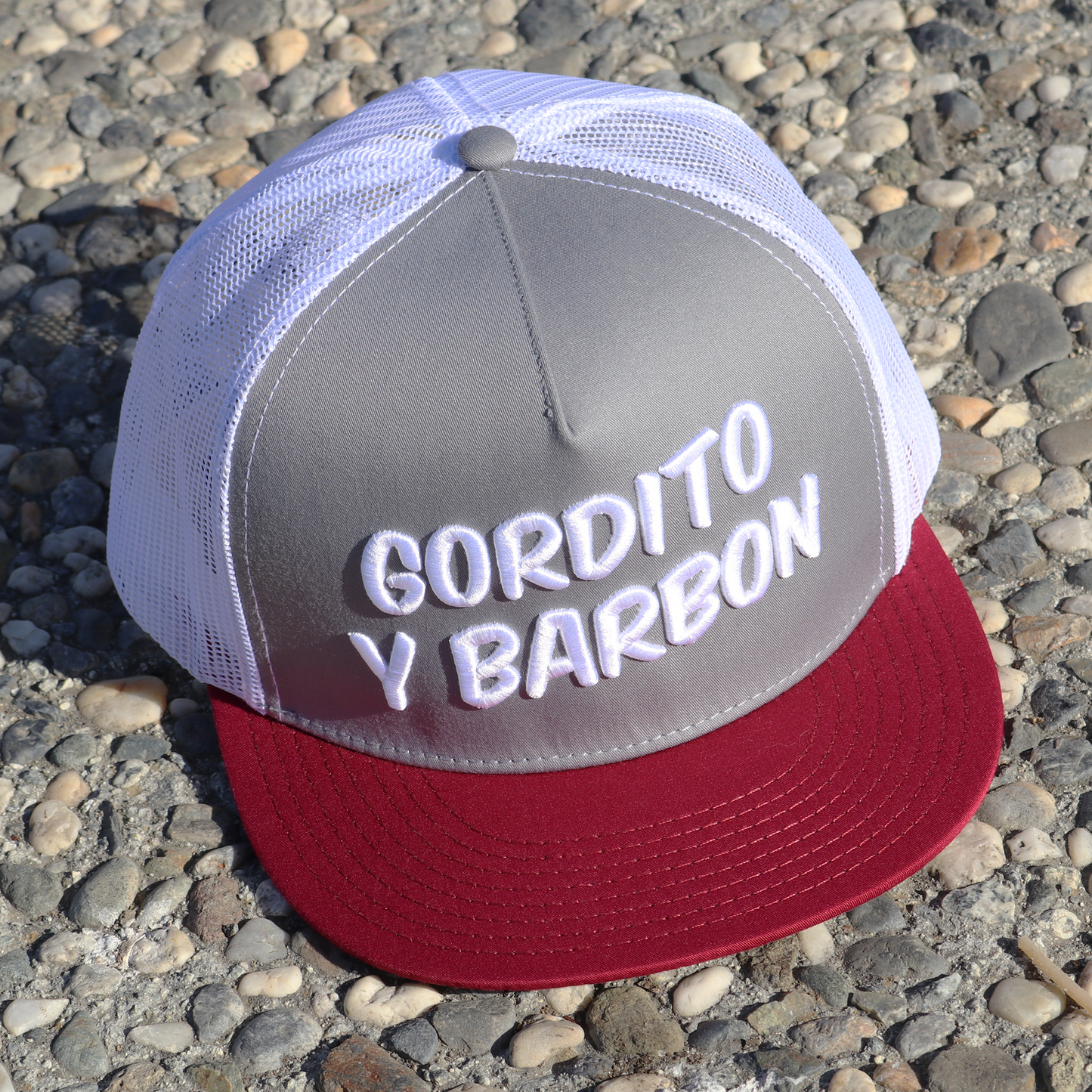 Gordito Y Barbon Maroon/Grey/White flat visor hat / gorra de visera plana