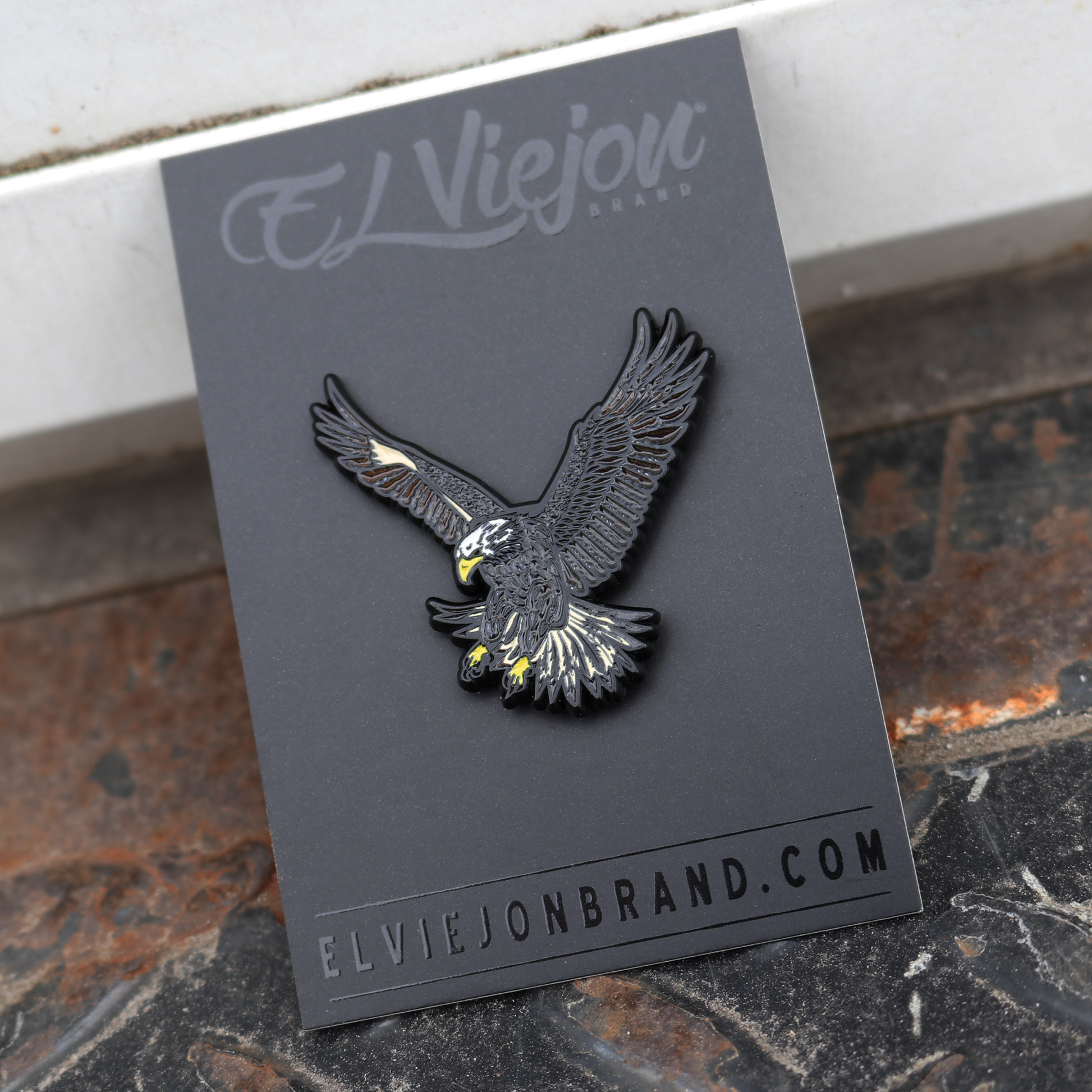 Aguila Pin (1pc)