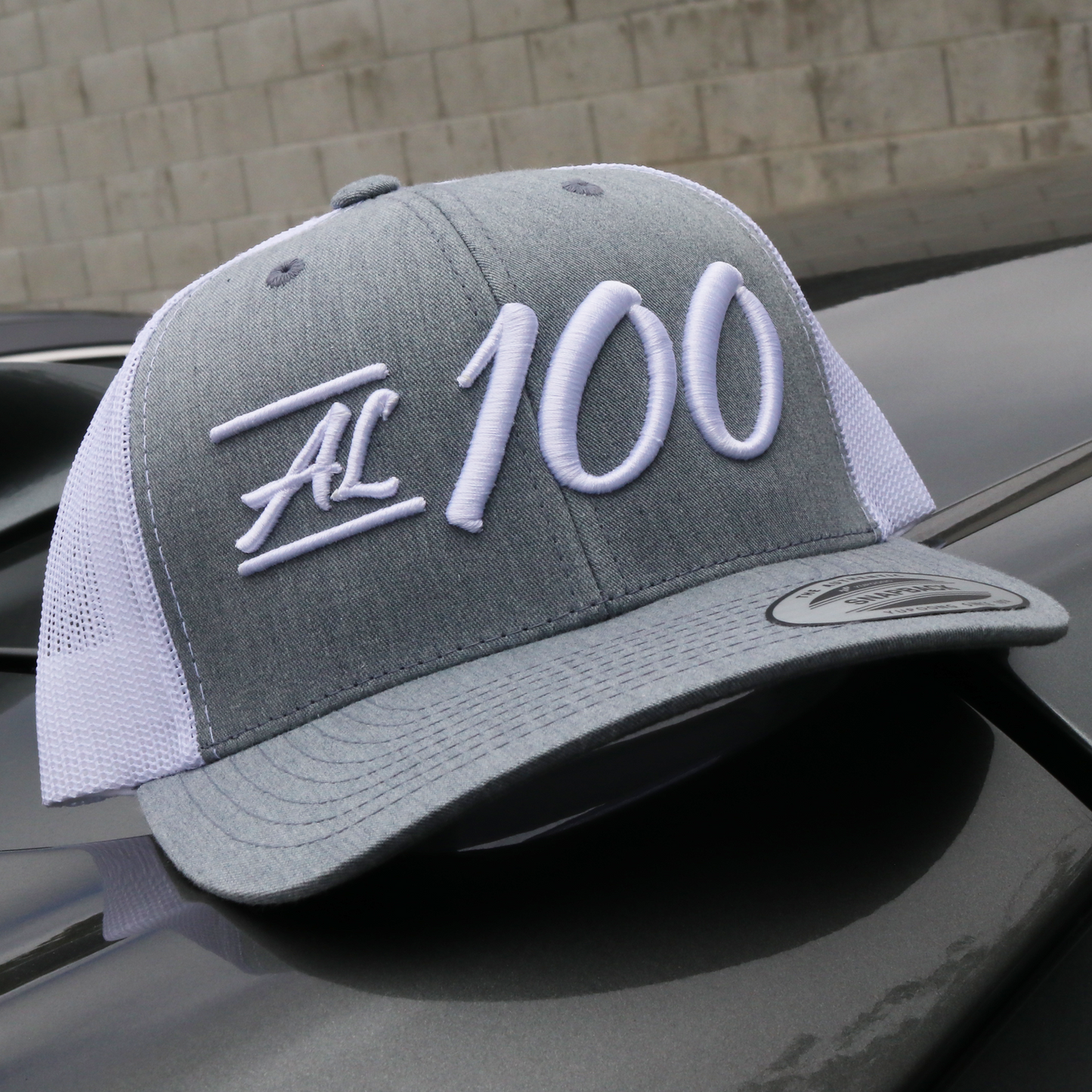 AL 100 Heather/White classic visor hat / gorra de visera clasica