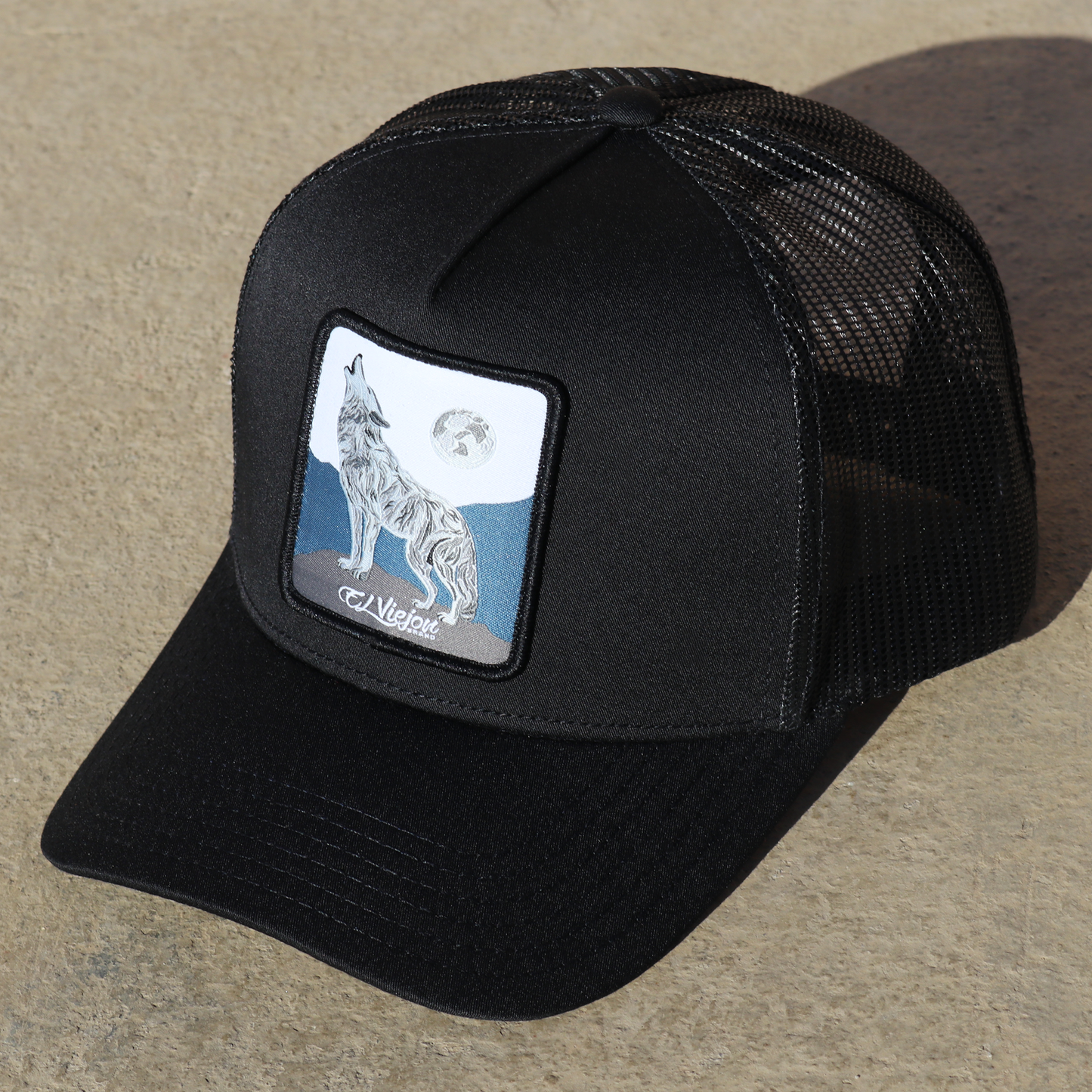 Lobo Black AVC hat / gorra