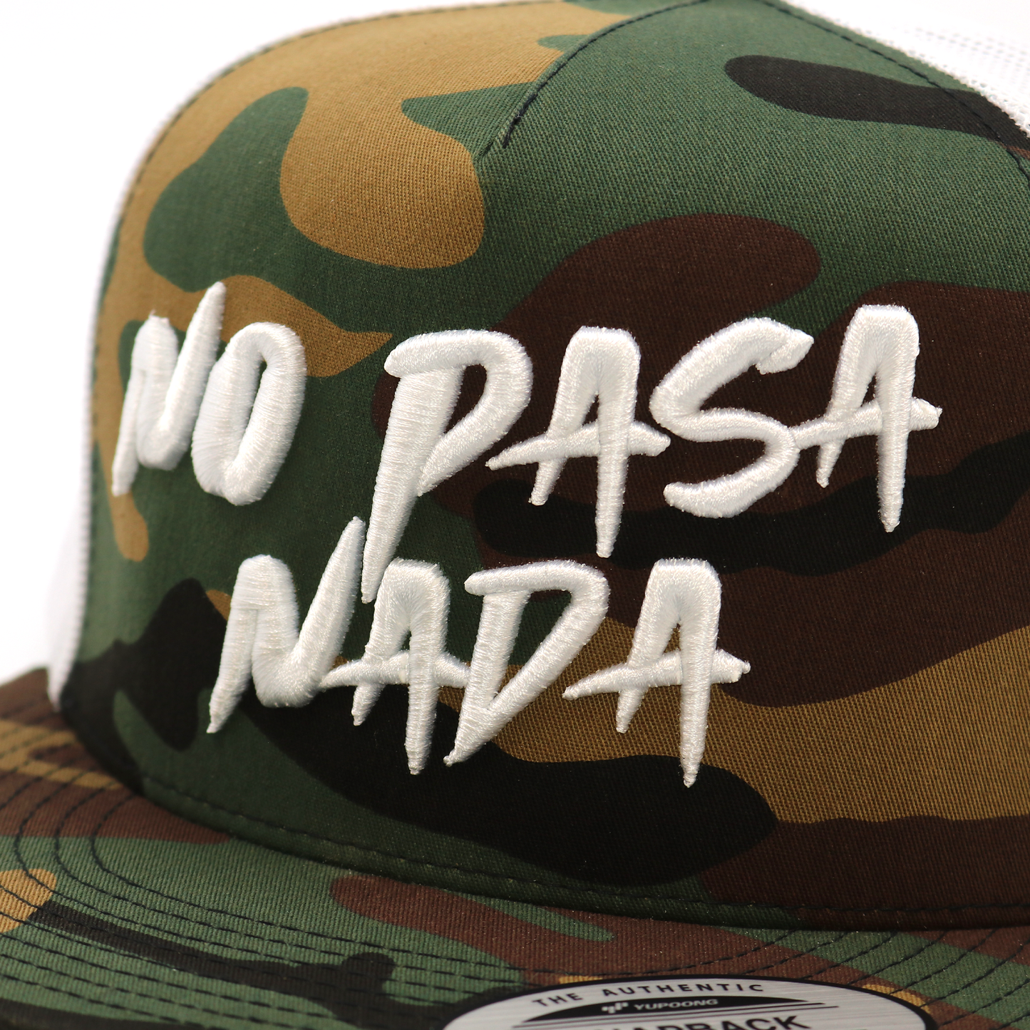 No Pasa Nada Camo/White