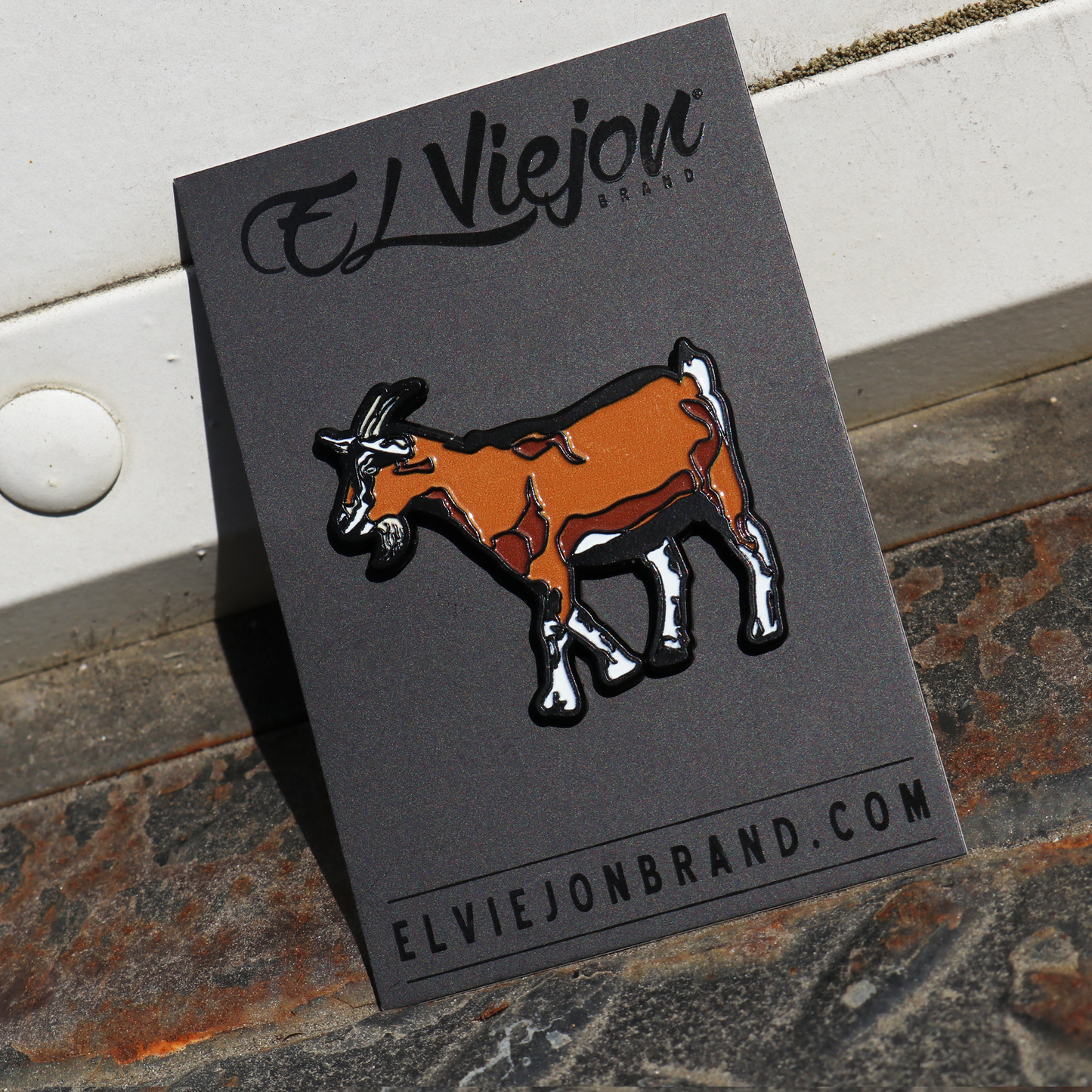 Chivo Pin (1pc)