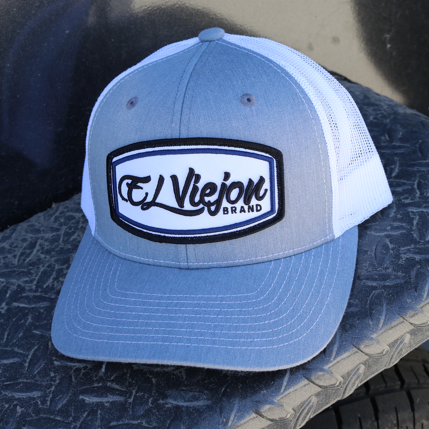 Ultra Heather/White classic visor hat / gorra de visera clasica