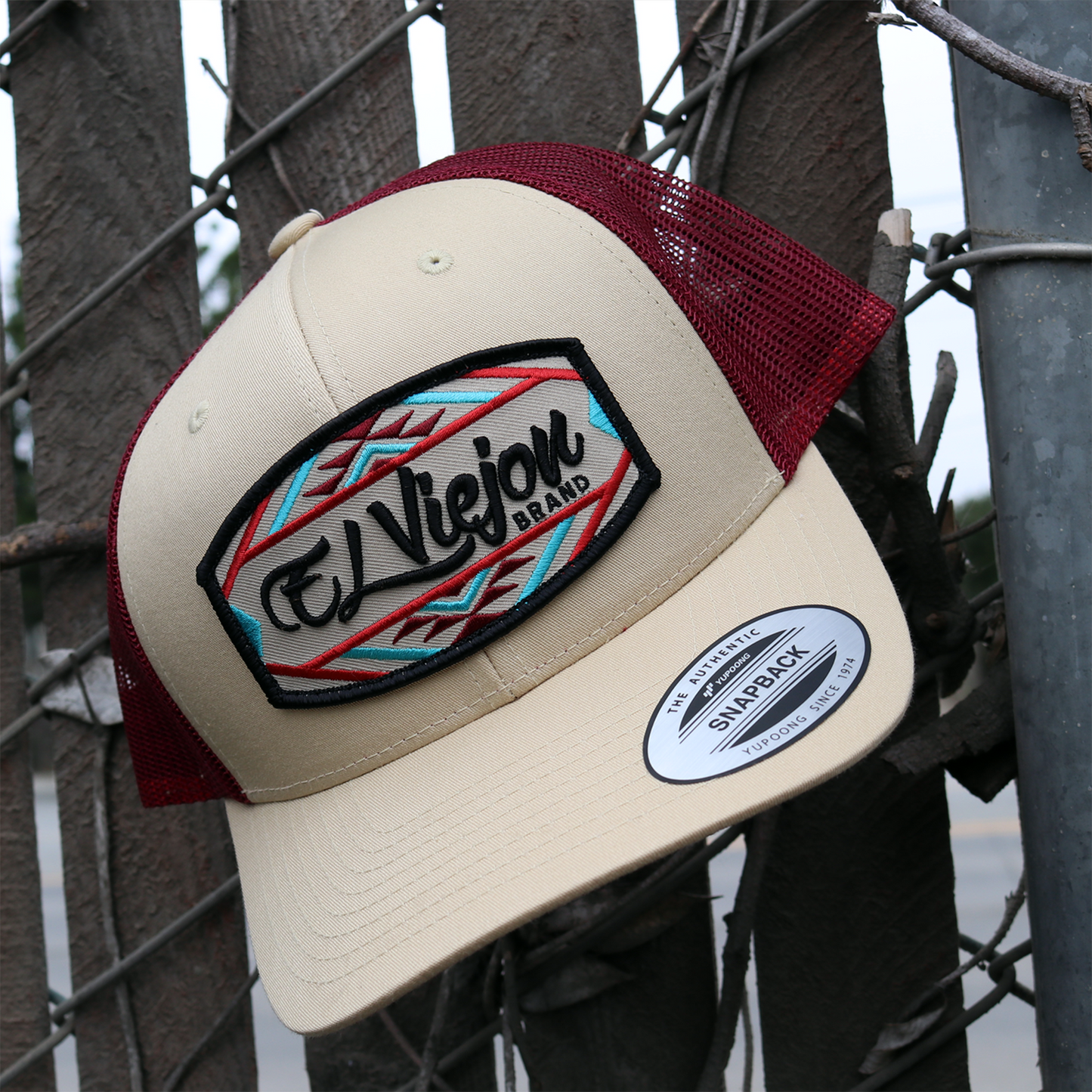 Navajo Tan/Maroon classic visor hat / gorra de visera clasica