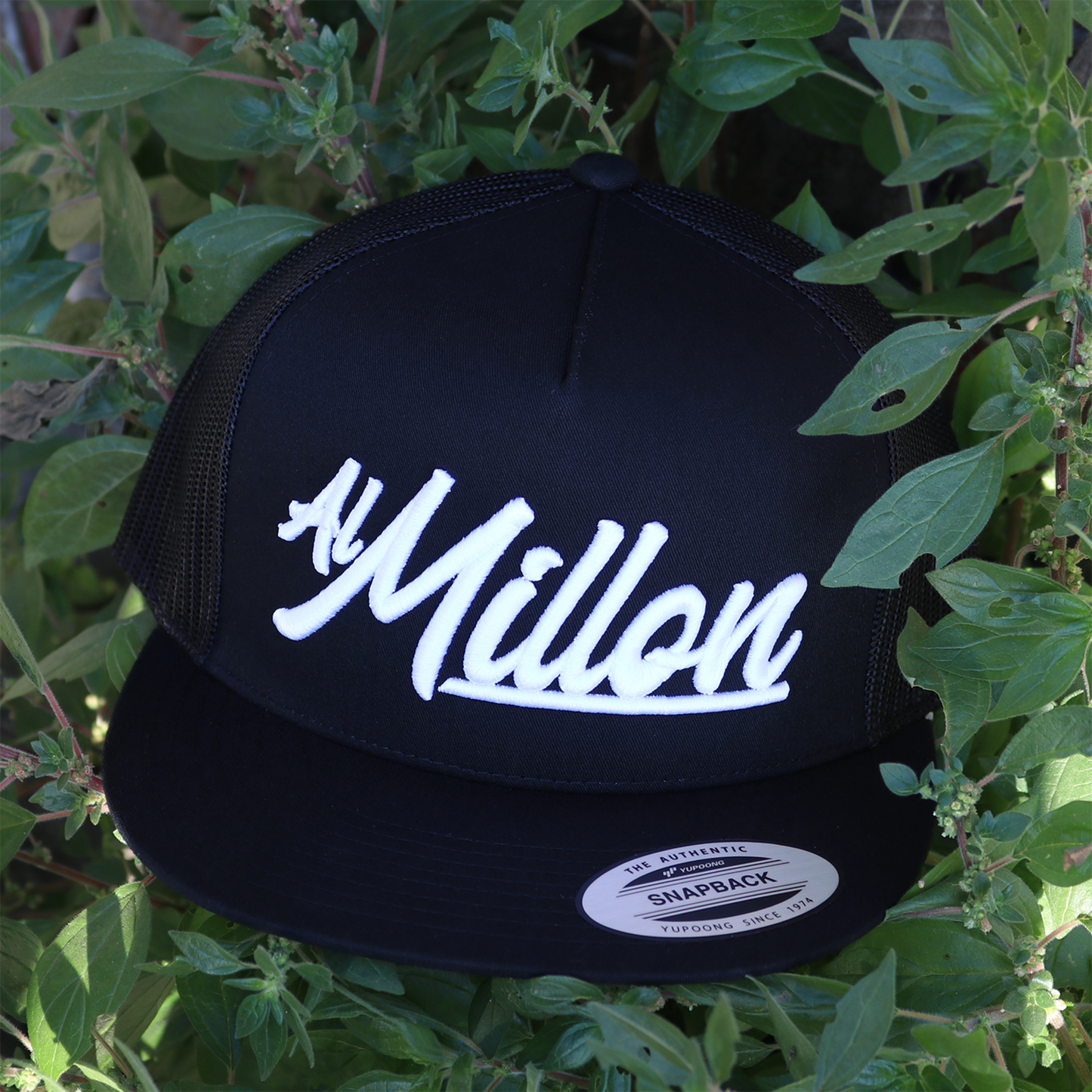 Al Millon Black flat visor hat / gorra de visera plana