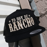 Yo Soy De Rancho Black Visera Plana
