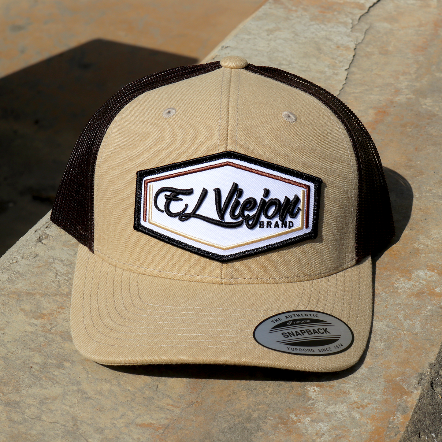 Calibre Mocha/Brown classic visor hat / gorra de visera clasica